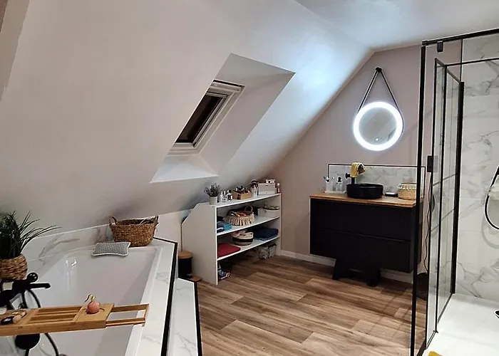 Pres Du Circuit Du Mans Ubytování v soukromí *